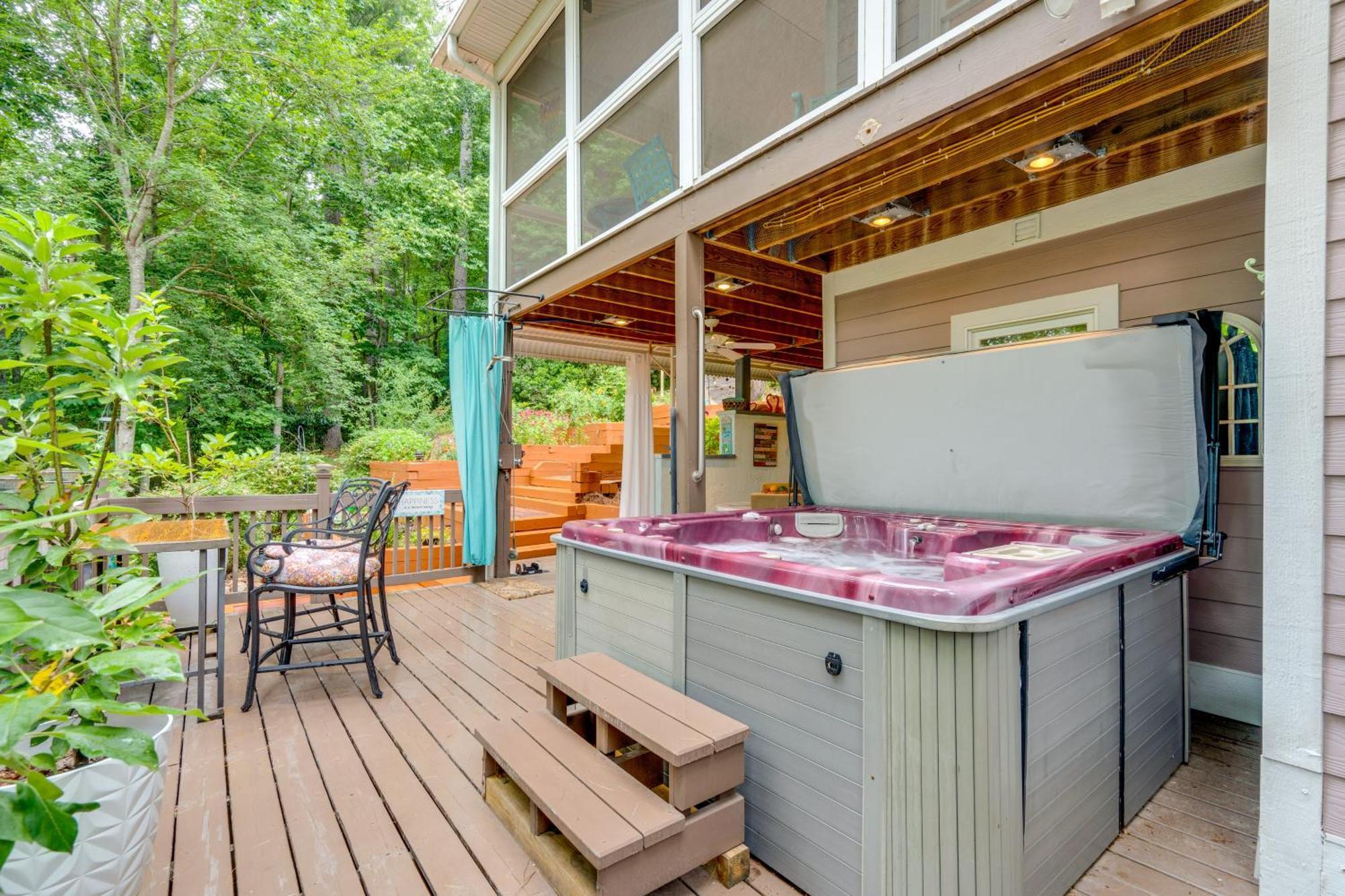 Creekside Hendersonville Haven Hot Tub And Fire Pit Экстерьер фото
